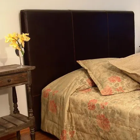 Otel Aloni Toy Kir Thanasi & Volakas