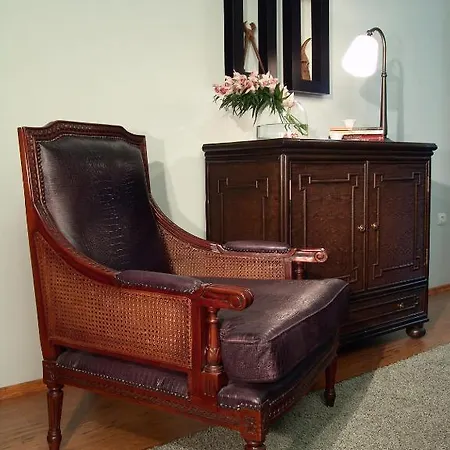 Aloni Toy Kir Thanasi &