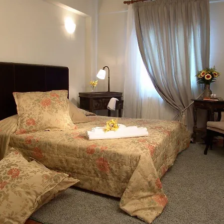 Otel Aloni Toy Kir Thanasi &