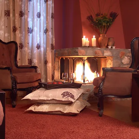 Otel Aloni Toy Kir Thanasi & 3*