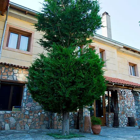 Aloni Toy Kir Thanasi & 3*