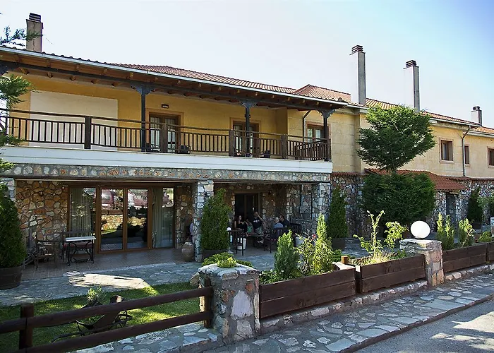 Aloni Toy Kir Thanasi & Hotel Volakas